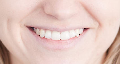 choroba przyzębia, parodontoza leczenie u periodontologa w Poznaniu na Jeżycach